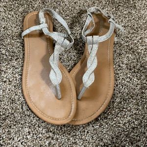 Davids bridal sandals worn once sz 10